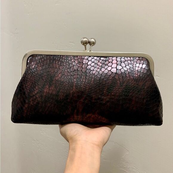 Handmade Large Genuine Embossed Leather Kisslock Clutch/Purse/ Evening bag - Picture 1 of 15